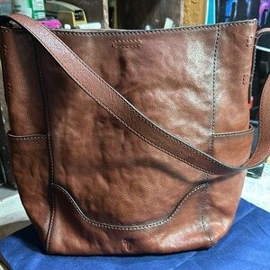 Frye shoulder bag. In beautiful condition. Camel/black distressed. Beautiful!